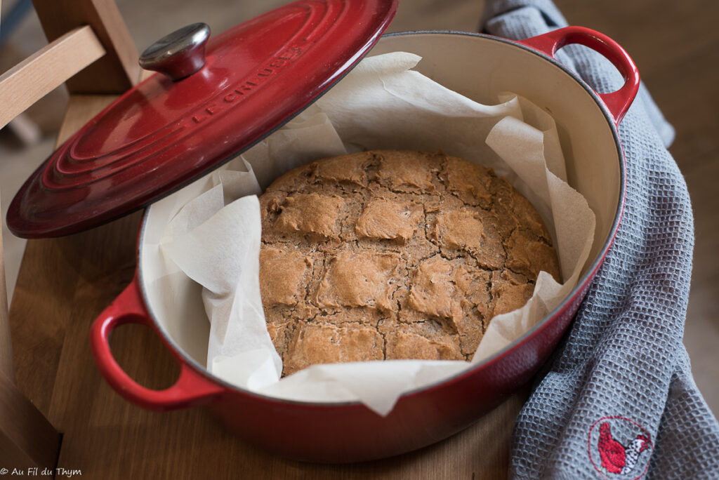 Pain cocotte sarrasin - Au Fil du Thym