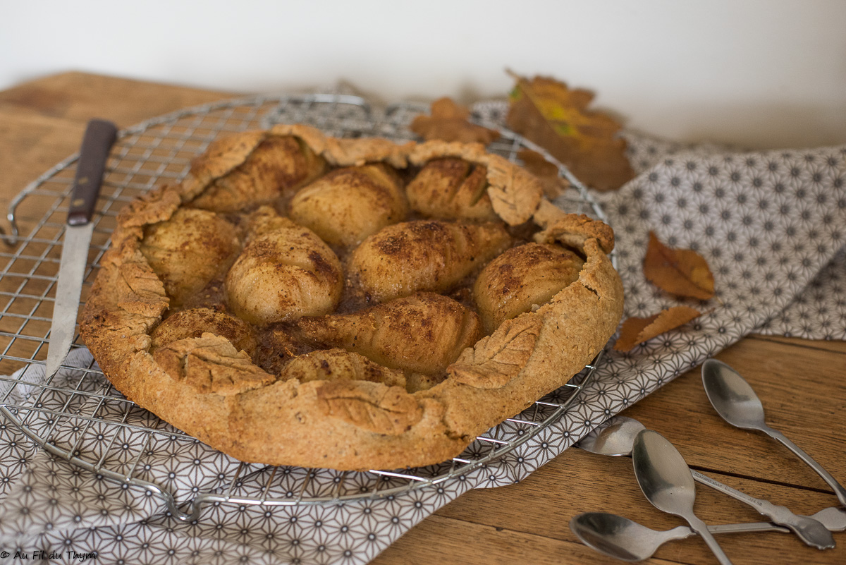 Tarte poires noisettes et pain d'épices - Au Fil du Thym