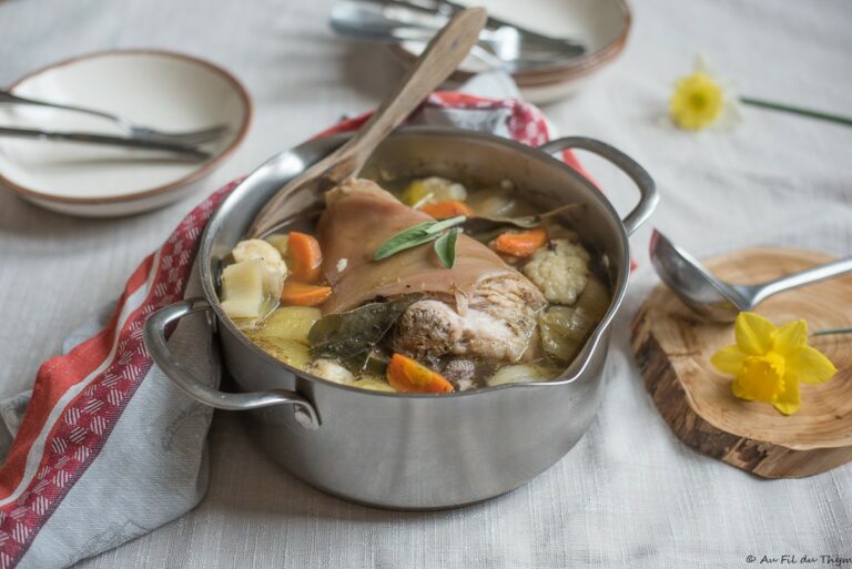 Potaufeu de jarret de porc Au Fil du Thym