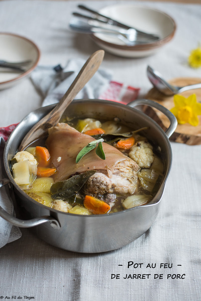 Potaufeu de jarret de porc Au Fil du Thym