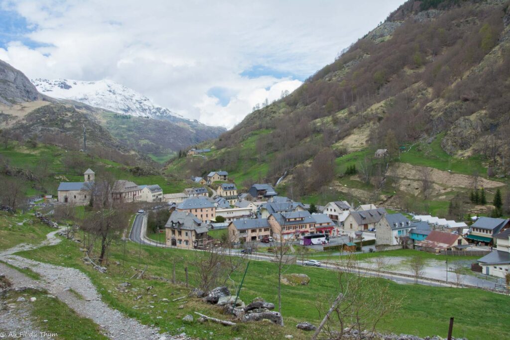 Cirque de Gavarnie : Vue sur le village