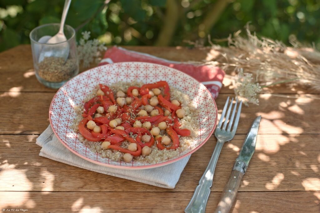 Poêlée quinoa pois chiche poivron rouge