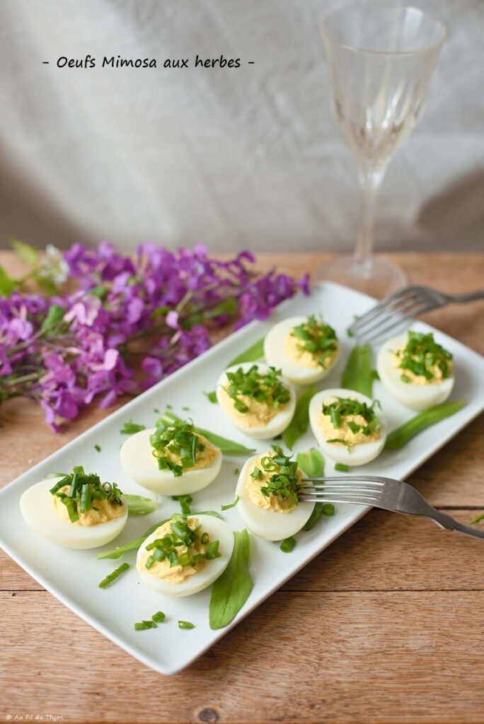 Oeufs mimosa aux herbes